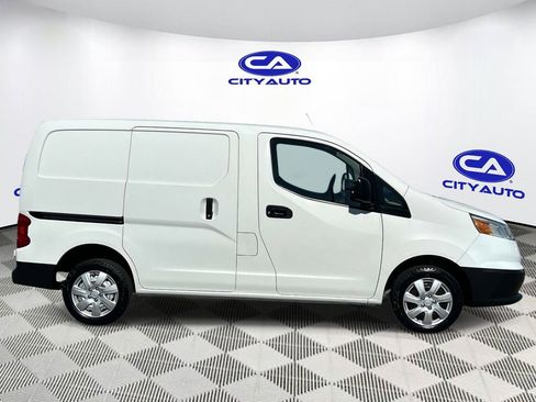 Used 2015 Chevrolet City Express LS FWD image 2