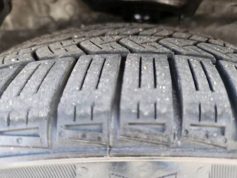 Used 2021 Chevrolet Spark LT image 28