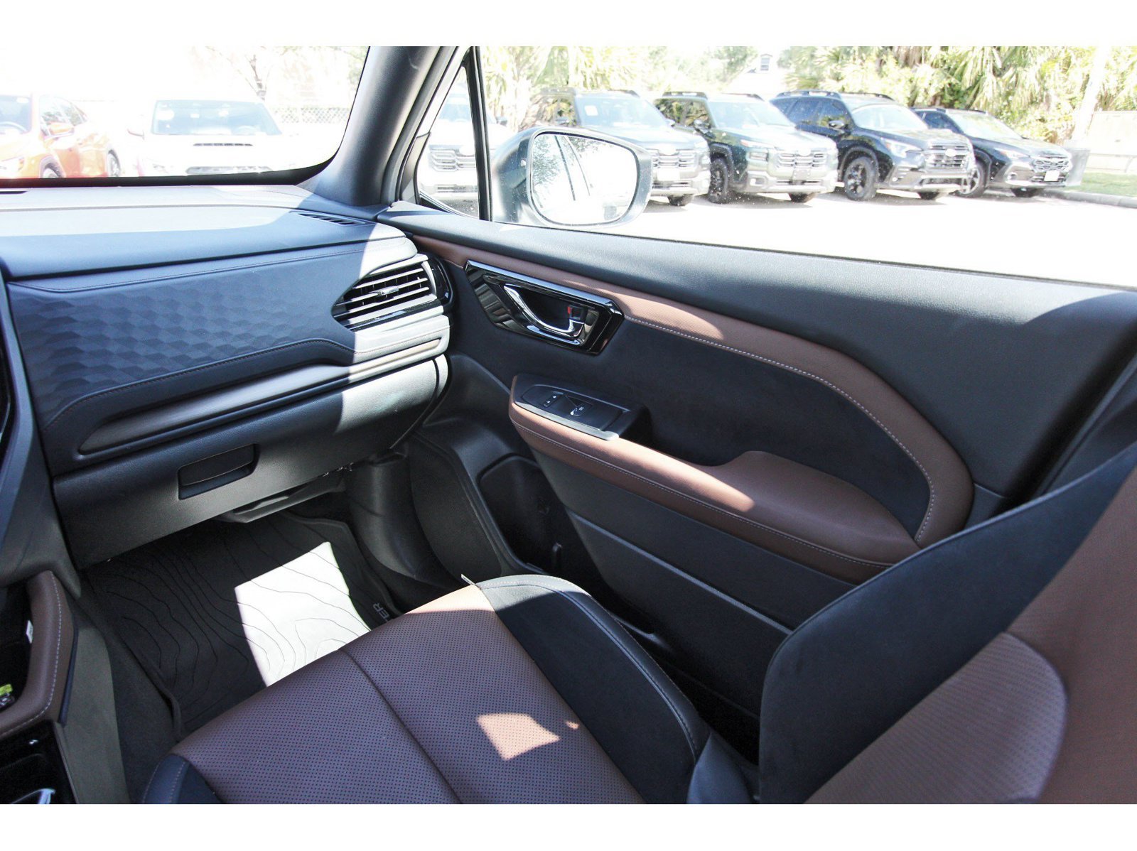 Certified 2026 Subaru Forester Touring AWD/4WD image 11