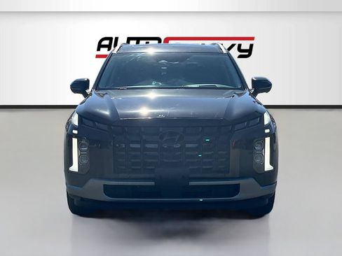 Used 2023 Hyundai Palisade Limited AWD/4WD image 2