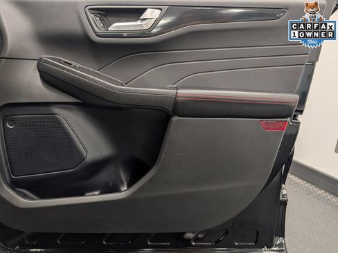 Certified 2023 Ford Escape ST-Line w/ Tech Pack #1 AWD/4WD image 34