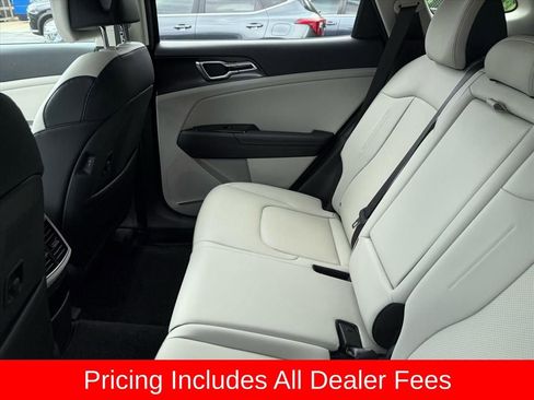 Certified 2024 Kia Sportage EX AWD/4WD image 10