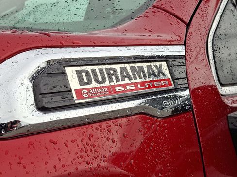 Used 2022 GMC Sierra 2500 SLT w/ SLT Premium Package image 30