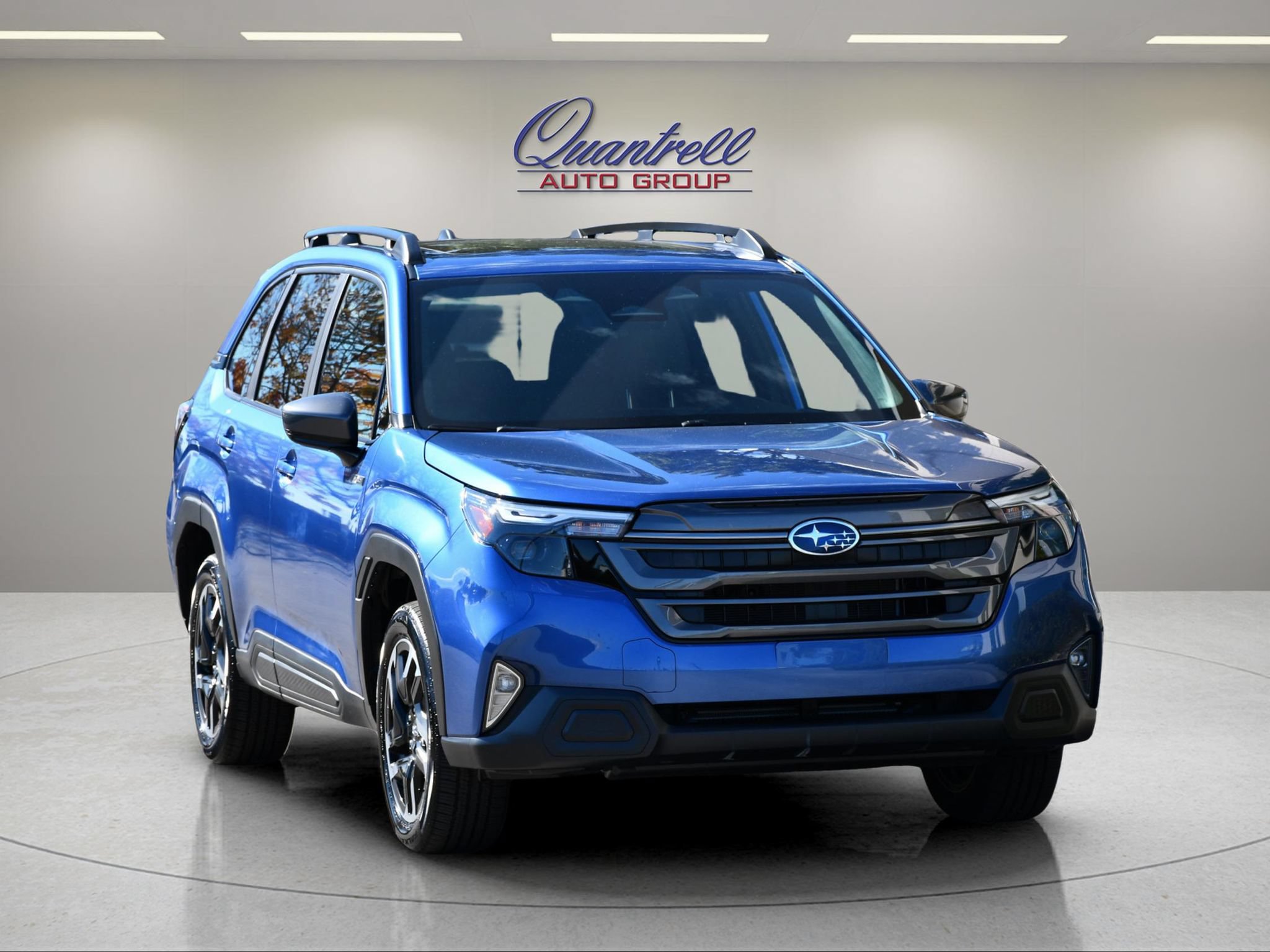 Used 2026 Subaru Forester Premium AWD/4WD image 2