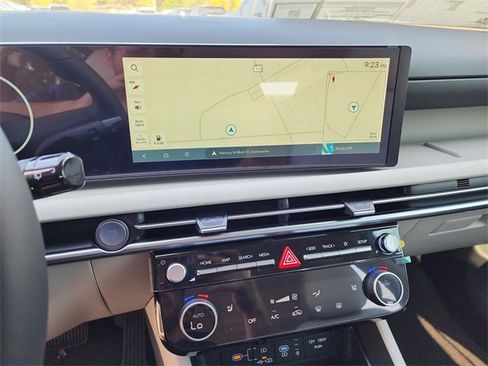 New 2025 Hyundai Tucson SEL image 19