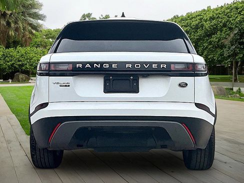 Used 2020 Land Rover Range Rover Velar S image 4