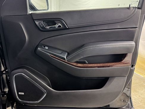 Used 2020 GMC Yukon XL SLT w/ HD Trailering Package image 17