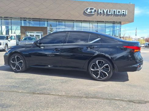 Used 2024 Nissan Altima 2.5 SR w/ SR Premium Package image 6