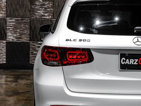 Used 2021 Mercedes-Benz GLC 300 image 50