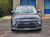 Used 2021 Kia Soul S image 2