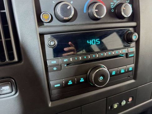Used 2013 Chevrolet Express 3500 LS w/ Power Package RWD image 12