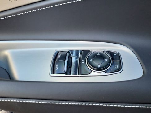 Used 2023 Chevrolet Corvette Stingray Premium Cpe w/ Z51 Performance Package image 12