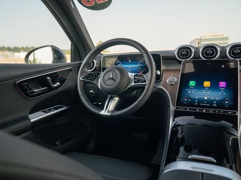 Certified 2026 Mercedes-Benz GLC 300 4MATIC image 20