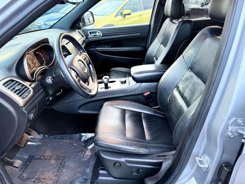 Used 2014 Jeep Grand Cherokee Limited image 11