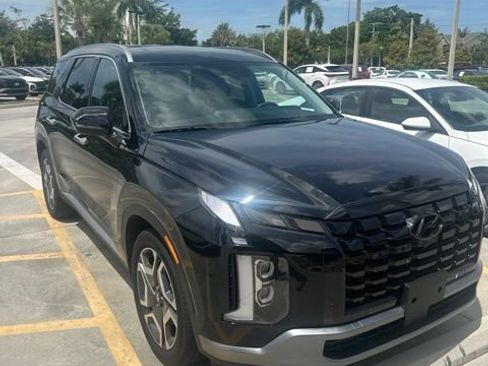 Used 2025 Hyundai Palisade SEL AWD/4WD image 3
