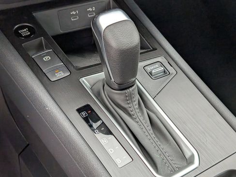 New 2026 Nissan Kicks S image 17