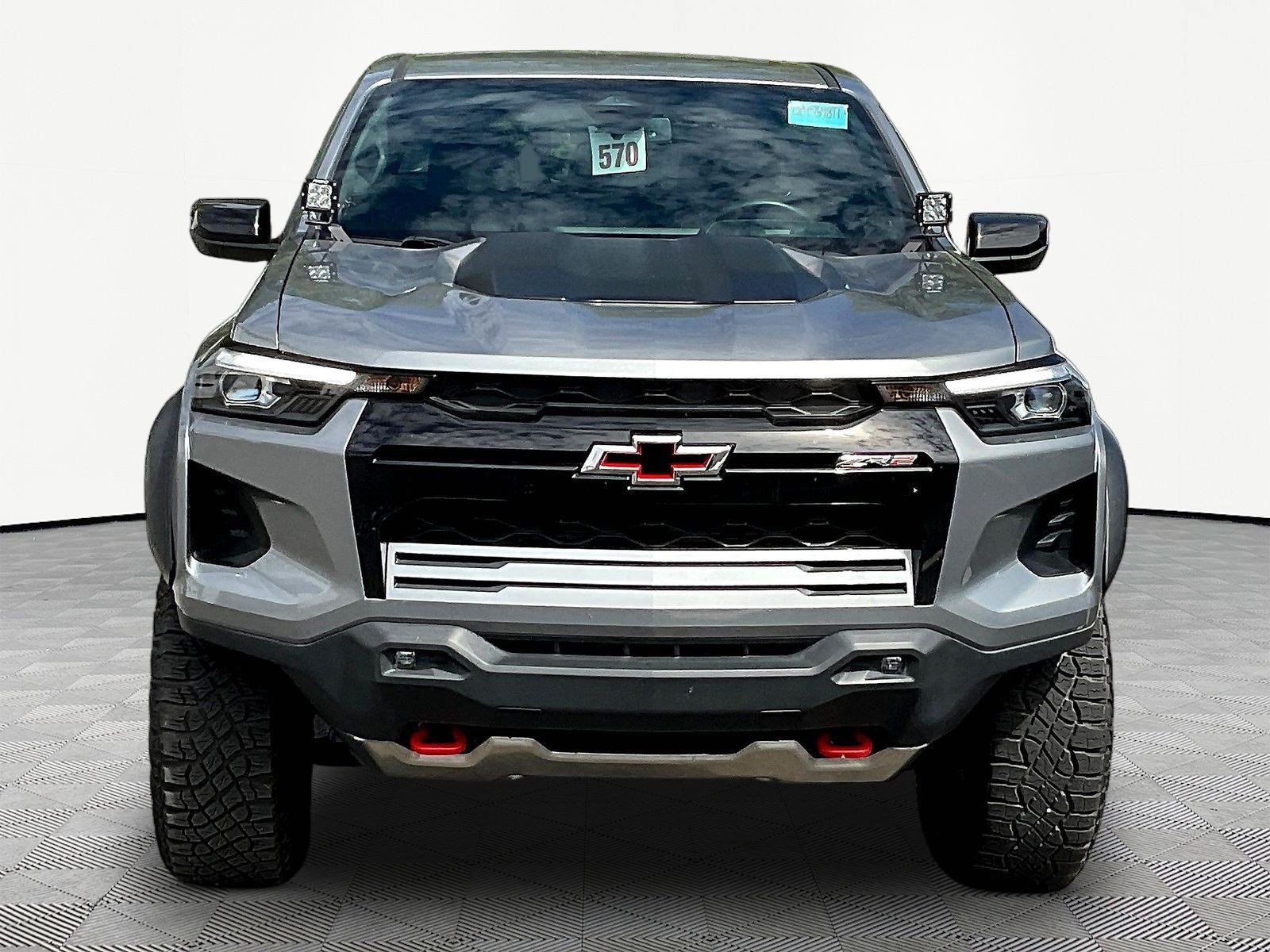 Used 2023 Chevrolet Colorado ZR2 w/ ZR2 Convenience Package III AWD/4WD image 2