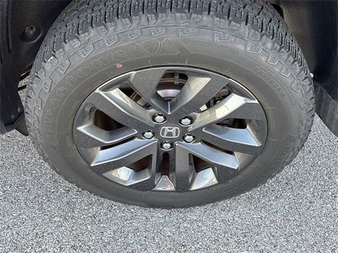 Used 2024 Honda Ridgeline Sport image 20