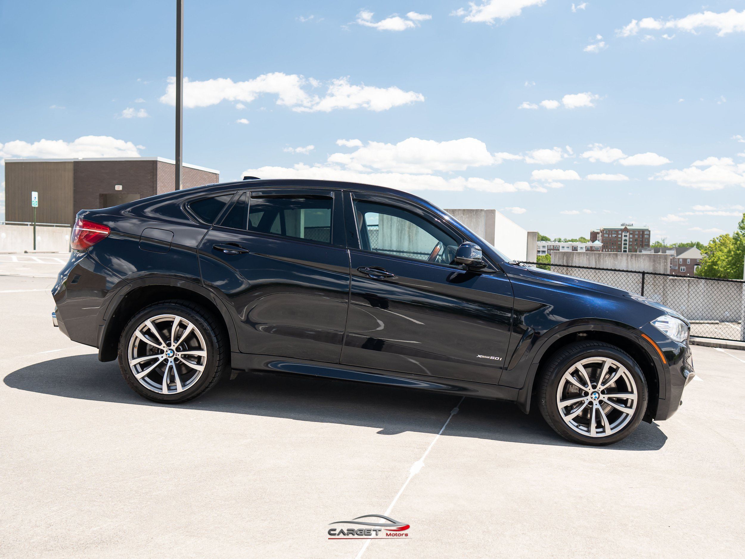 Used 2017 BMW X6 xDrive50i w/ Dynamic Handling Package AWD/4WD image 8
