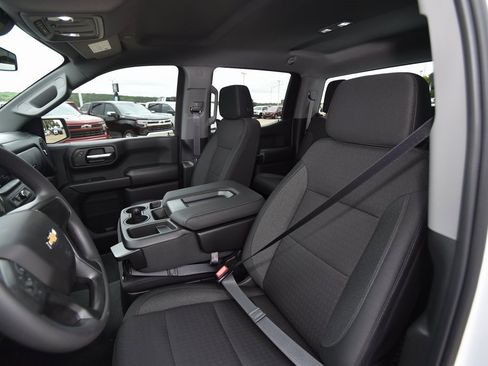 New 2026 Chevrolet Silverado 1500 Custom image 9