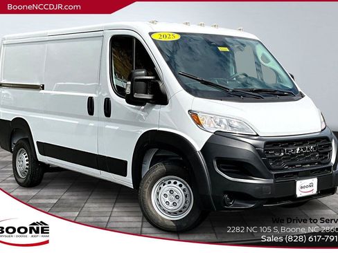 Used 2025 RAM ProMaster 2500 image 1