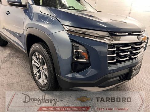 Used 2025 Chevrolet Equinox LT FWD image 9