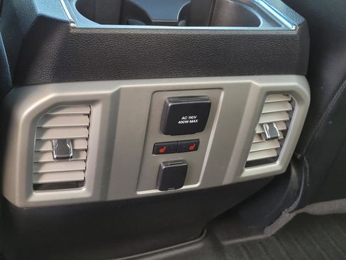 Used 2016 Ford F150 Lariat w/ Equipment Group 502A Luxury RWD image 24