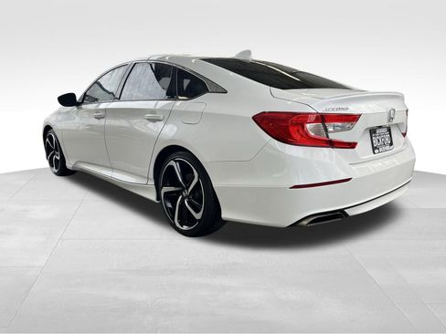 Used 2020 Honda Accord Sport image 8