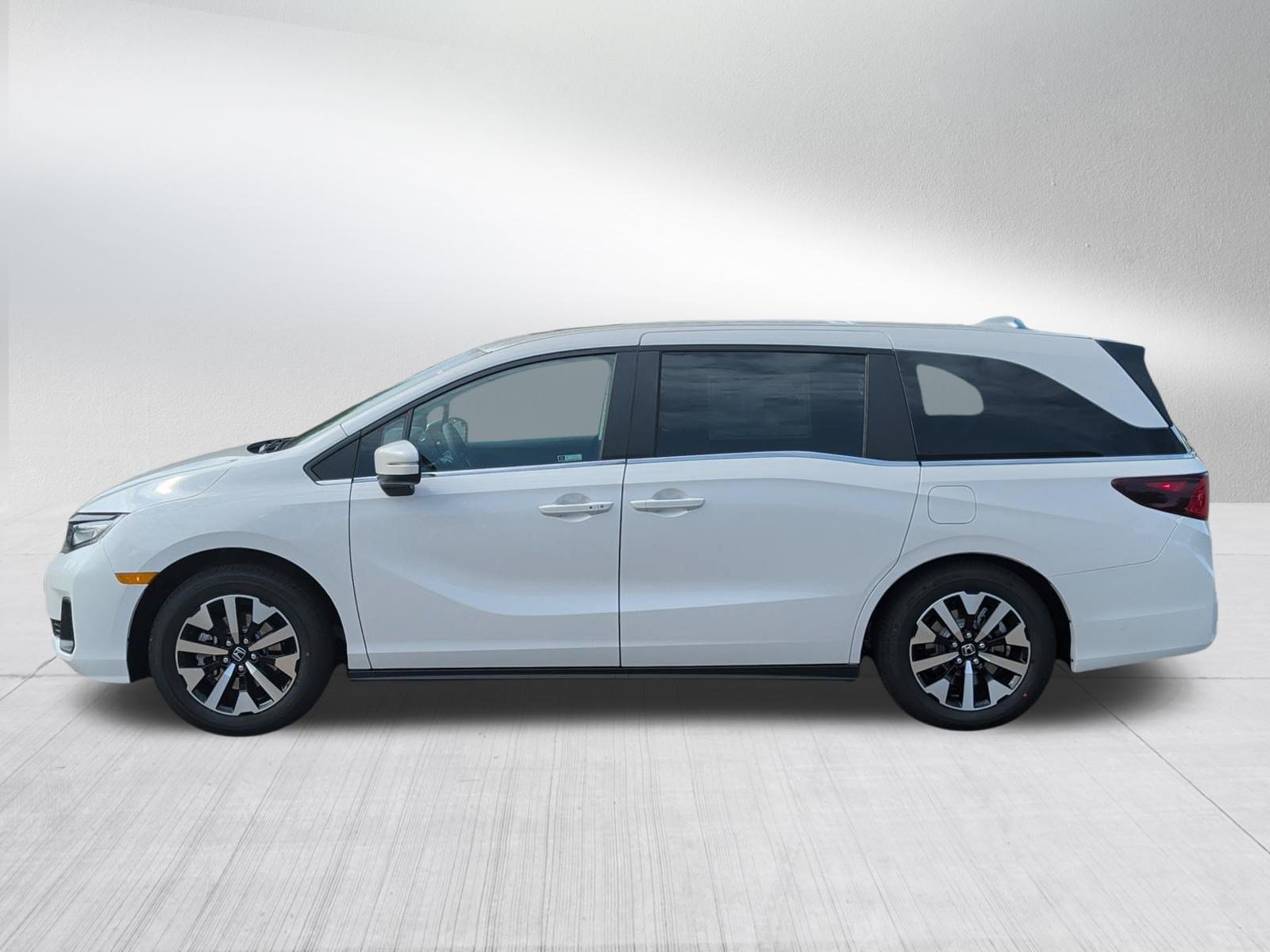 New 2026 Honda Odyssey EX-L image 4