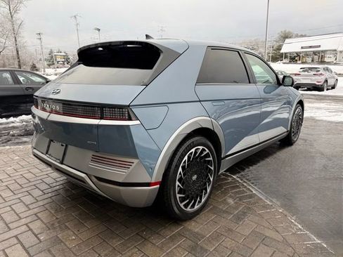 Used 2024 Hyundai Ioniq 5 Limited image 9