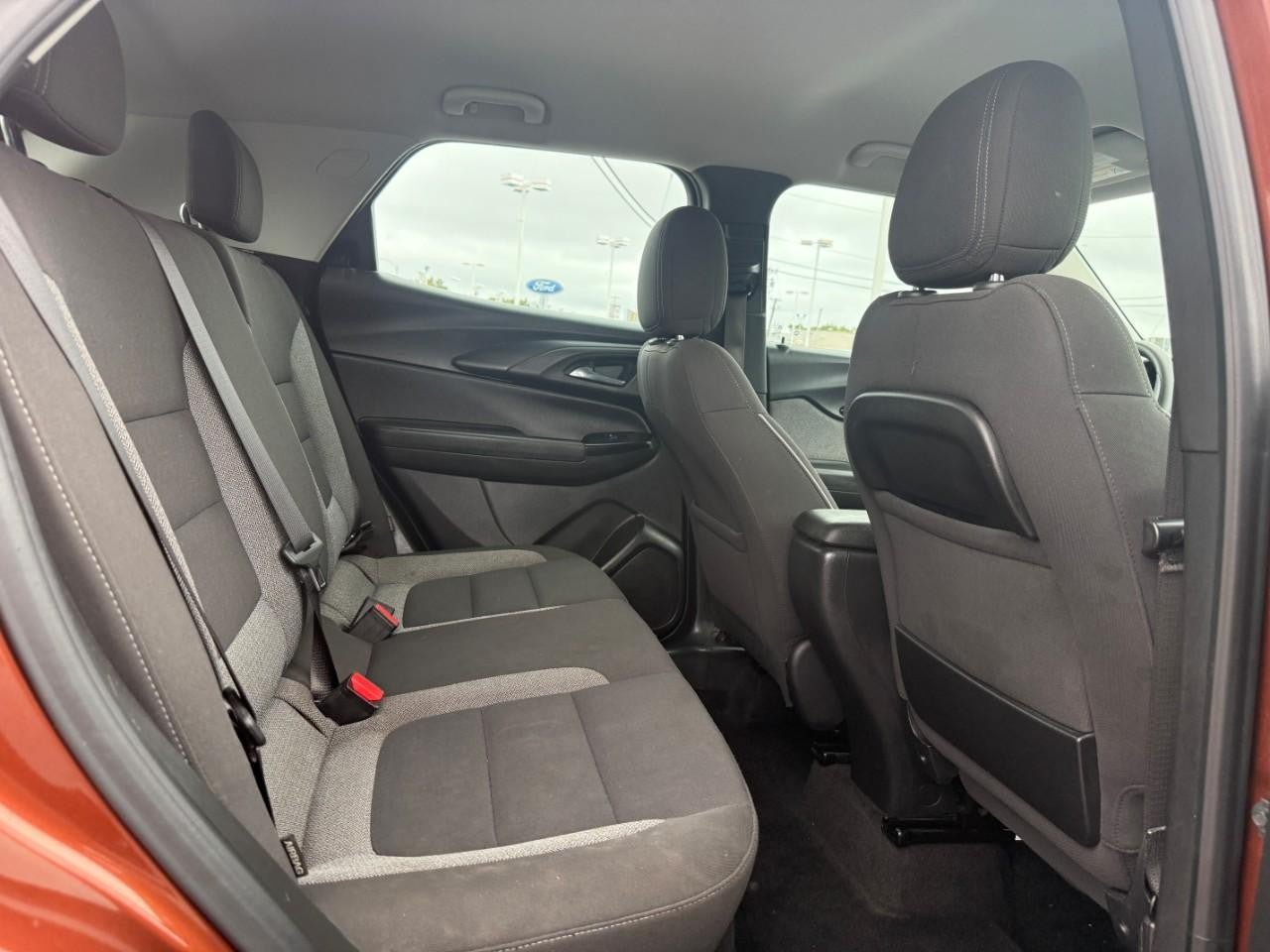 Used 2021 Chevrolet TrailBlazer LS FWD image 9
