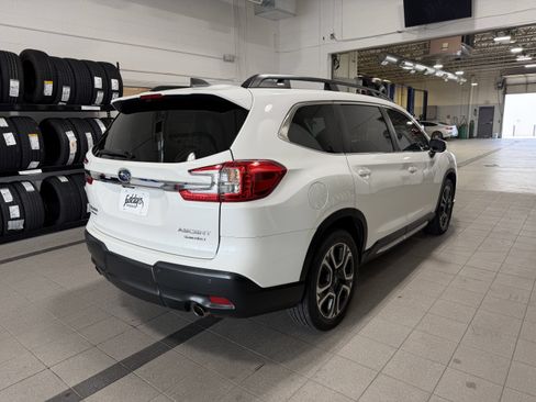 Used 2023 Subaru Ascent Limited AWD/4WD image 7