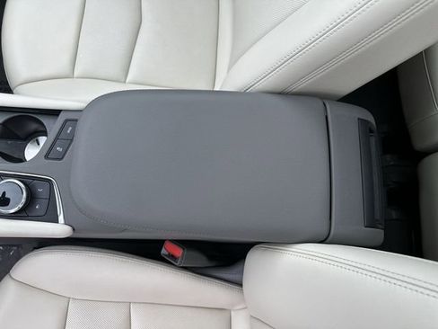 Certified 2023 Cadillac XT5 Premium Luxury w/ LPO, Floor Liner Package AWD/4WD image 26