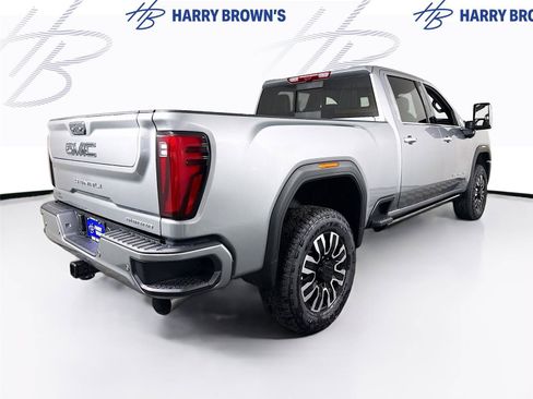 New 2026 GMC Sierra 3500 Denali Ultimate AWD/4WD image 32