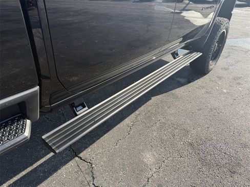 Used 2025 Chevrolet Silverado 2500 LTZ w/ LTZ Plus Package image 30