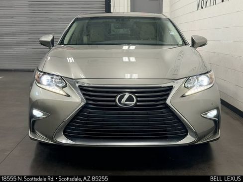 Used 2016 Lexus ES 350 w/ Navigation System Package FWD image 6