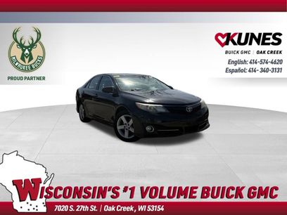 Used 2012 Toyota Camry SE w/ Preferred Accessory Pkg