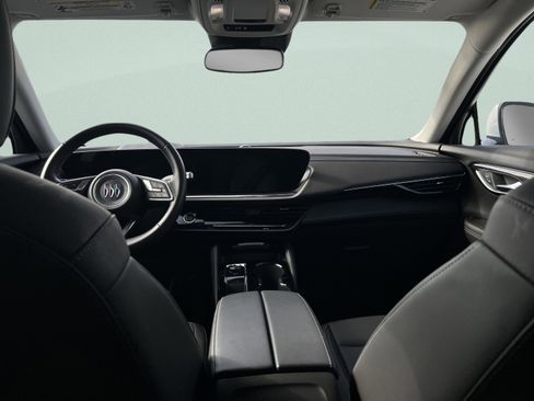 Used 2024 Buick Envision Preferred image 17