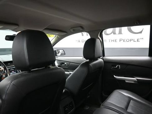 Used 2013 Ford Edge SEL FWD image 25
