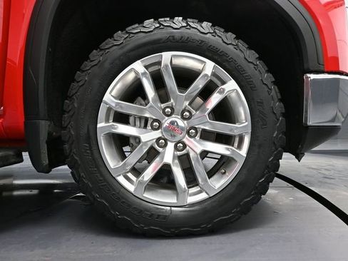 Used 2021 GMC Sierra 1500 SLT image 18