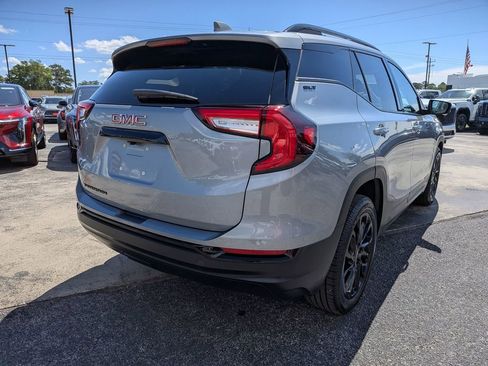 Certified 2024 GMC Terrain SLT w/ Elevation Edition FWD image 4