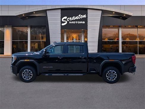 Used 2021 GMC Sierra 2500 AT4 w/ Gooseneck/5TH Wheel Package image 2