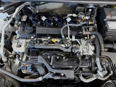 Used 2024 Toyota Corolla LE image 38