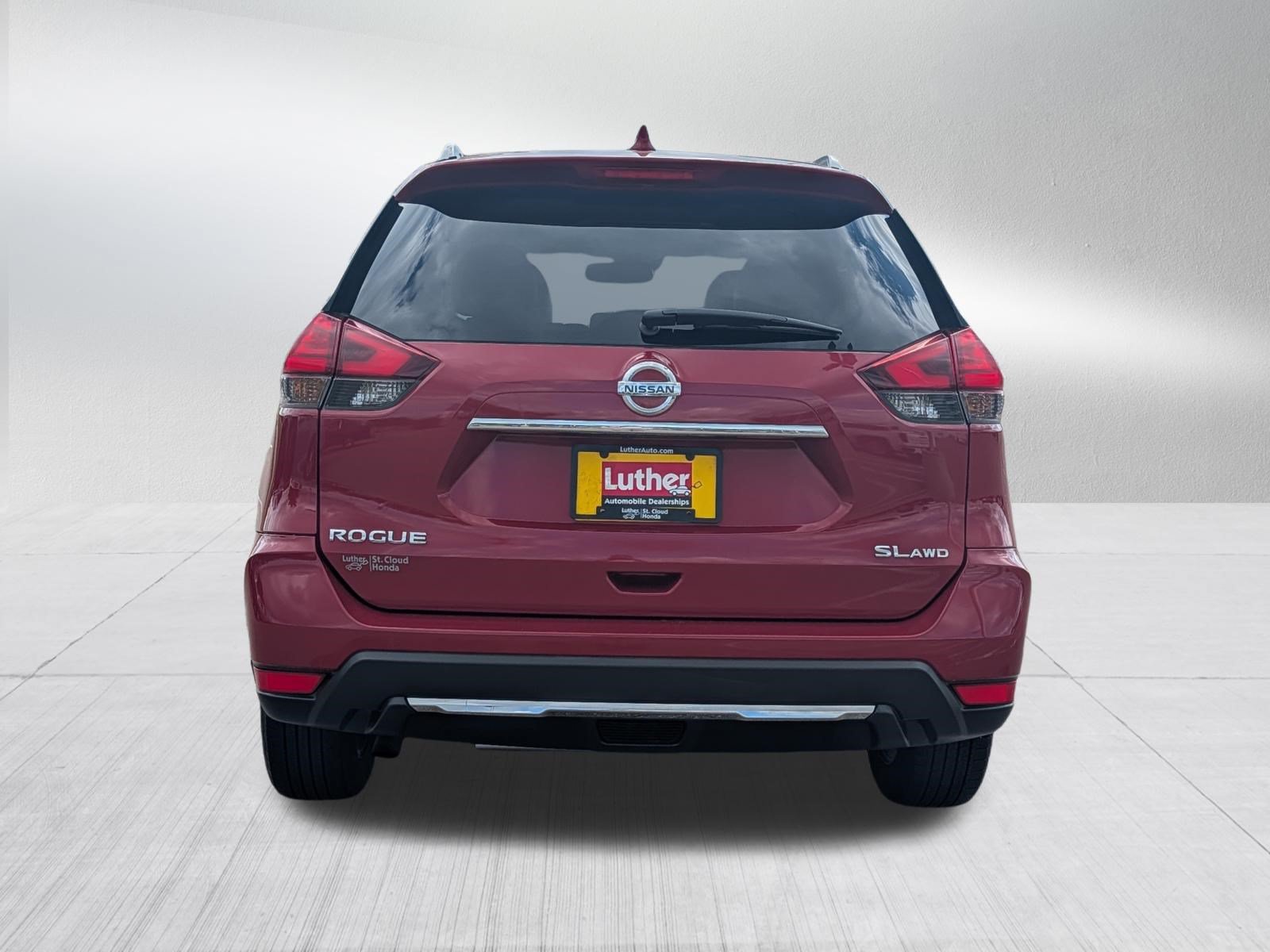 Used 2017 Nissan Rogue SL AWD/4WD image 6