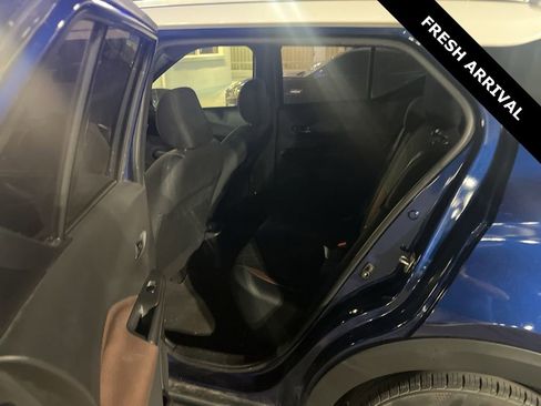 Used 2020 Nissan Kicks SR image 5