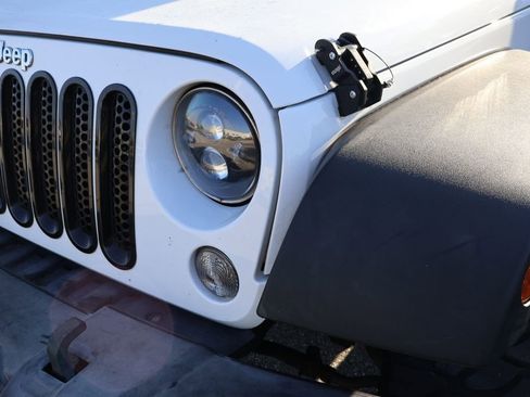 Used 2017 Jeep Wrangler Unlimited Sport w/ Connectivity Group image 3