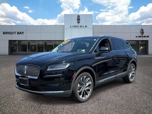 Certified 2023 Lincoln Nautilus Reserve w/ Equipment Group 201A AWD/4WD image 2