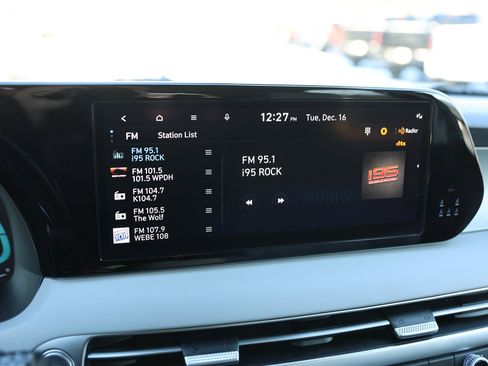 Used 2023 Hyundai Palisade SEL image 28