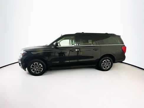 Used 2024 Ford Expedition Max XLT image 4