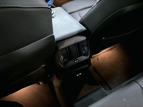 Certified 2025 BMW X3 xDrive30i w/ Convenience Package image 36